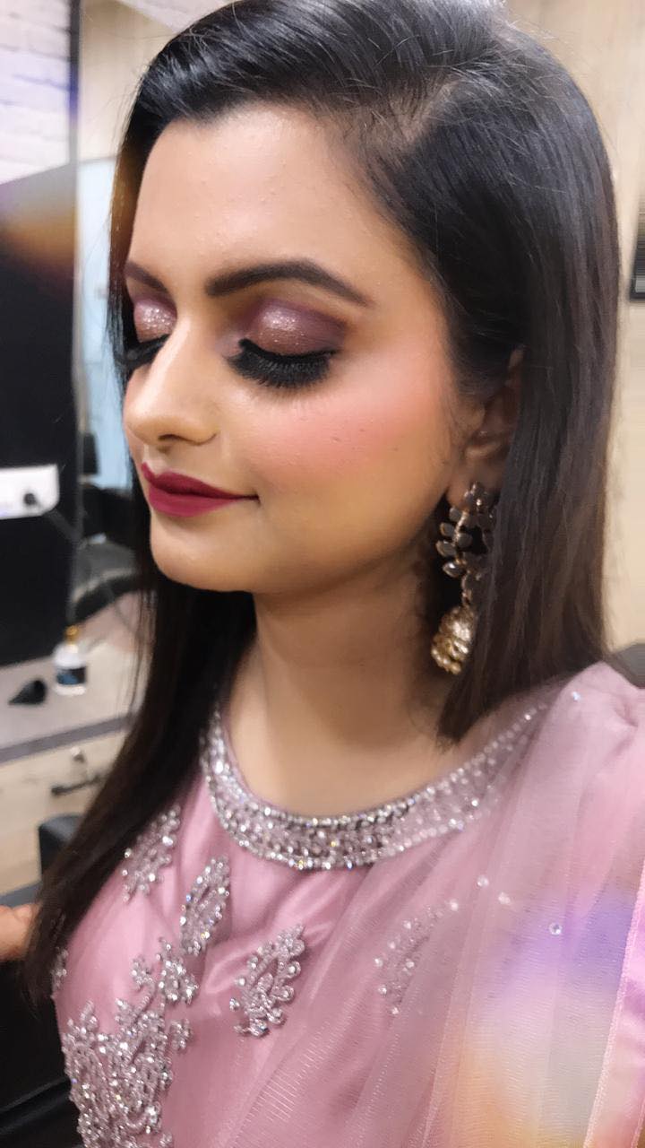 Bridal Makeup with Premium Makeup Products